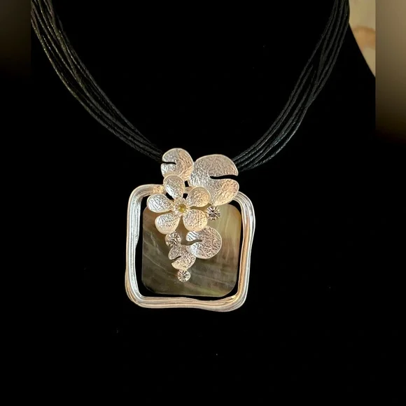 New Floral Choker Silver Pendant on Black Cord - Picture 2 of 7